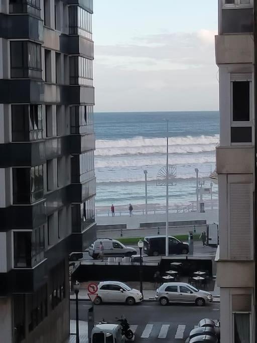 Apartamento Av Premio Real 16 Gijón Exterior foto