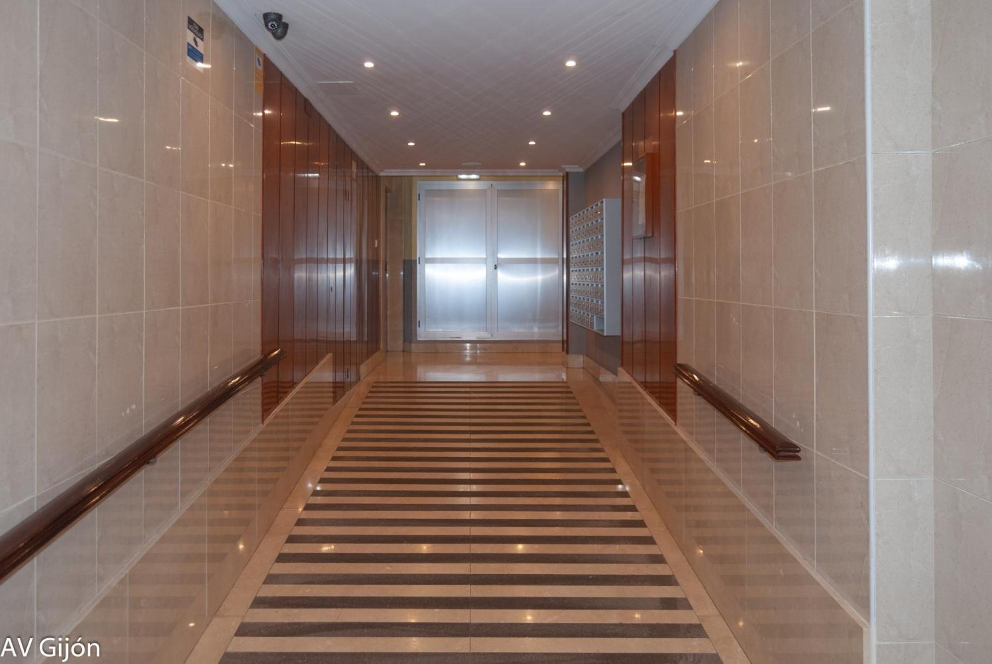 Apartamento Av Premio Real 16 Gijón Exterior foto